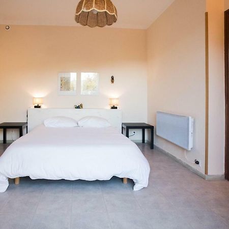 B&B Chez Max Figanières Екстериор снимка